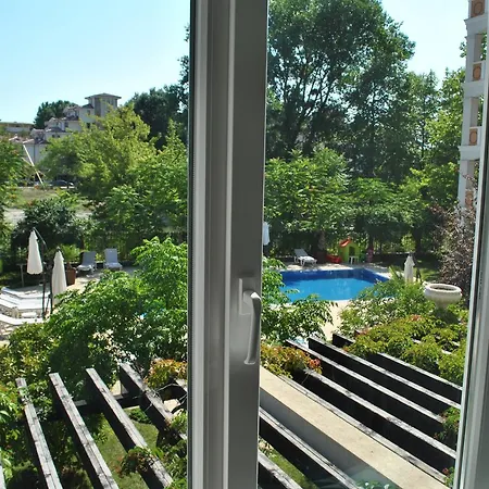 Aria Private Apartment